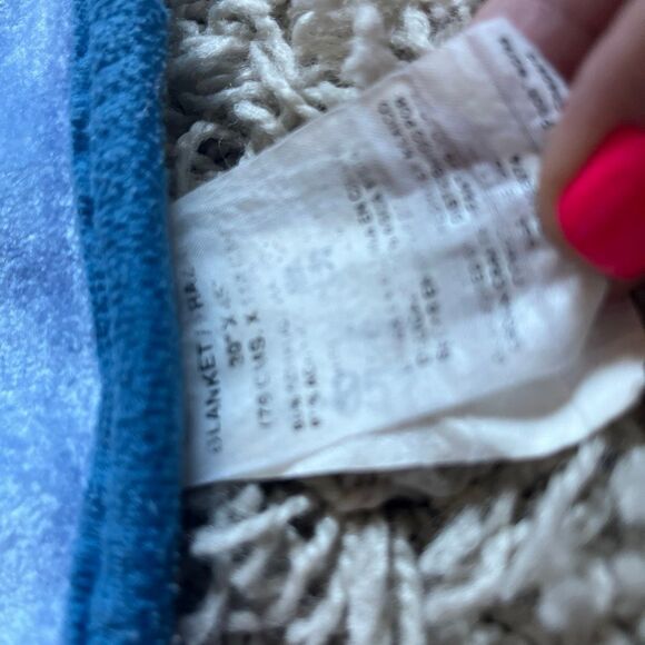 Vintage Disney Winnie the Pooh Fleece Baby Blanket Classic Squares Honey Pot EUC - Picture 7 of 11